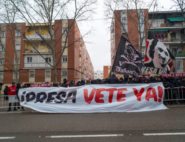 Suspendido el Rayo-Oviedo por las malas condiciones del césped