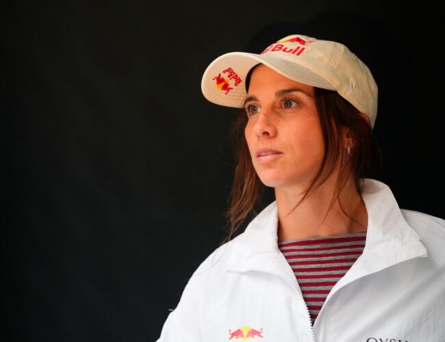 Queralt Castellet: «Es increíble que sea medallista olímpica en una especialidad para la que mi país no tiene instalaciones»