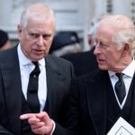 El rey Carlos III se muestra dispuesto a colaborar con la policía en la investigación contra su hermano Andrés por el ‘caso Epstein’