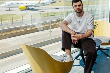 Trabajadores digitales del mundo, uníos (bajo la batuta de Maisa)