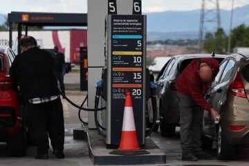 Los sindicatos convocan una huelga en las gasolineras españolas en torno al puente del Primero de Mayo