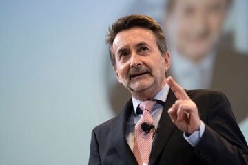 Repsol dispara su beneficio un 153% por la guerra y destina 1.200 millones a aumentar sus inventarios de petróleo para asegurar el suministro