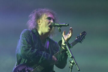 Respeto y admiración por The Cure: Robert Smith emociona en Primavera Sound con tres horas de concierto