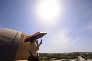 Llega la primera ola de calor del verano con un fin de semana con más de 40 grados y noches tórridas en gran parte de España