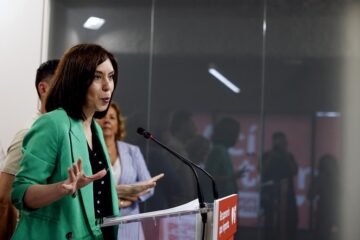 La negativa de Morant a renunciar al Ministerio como candidata a la Generalitat comienza a pasarle factura