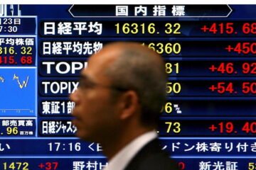 Desde la grave crisis de deuda de Japón que algún día puede llegar a la UE y a EEUU hasta los seis meses de sueldo que ofrecen por enrolarse en un petrolero que cruce Ormuz