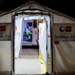 Noche de guardia con los médicos bajo un incendio
