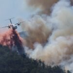 Un incendio calcina 4.600 hectáreas y obliga a evacuar a 10.000 personas en el sur de Francia