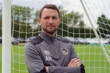 Revelan la causa de la muerte de Alex Hughes, hijo del ex futbolista Mark Hughes