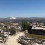 Regreso a Zawtar el Gharbiyeh, el primer pueblo libanés del que Israel se retira tras dejarlo inhabitable: “En cualquier país, esto serían crímenes de guerra”