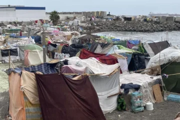 El 40% de los inmigrantes pide asilo y la Policía alerta de posible «fraude»