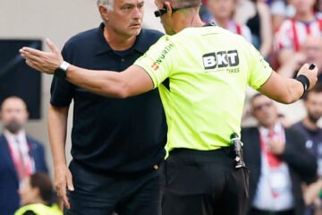 La resignación del Madrid en su guerra contra los árbitros: un «hándicap» deportivo, Mourinho como portavoz y un vestuario en silencio