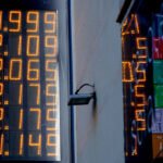 ¿Por qué la rebaja fiscal del diésel no llega a su bolsillo? El margen de las refinerías españolas sube el doble de rápido que el precio del petróleo