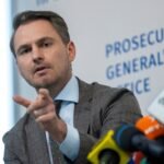 Dimite el fiscal general de Ucrania por un escándalo de corrupción en centros de llamadas