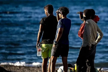 Muchos inmigrantes de Ceuta dicen ser homosexuales para pedir asilo en España según Extranjería