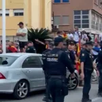 Violencia en Ceuta: apedrean el coche de una diputada pensando que es de una ong navarra