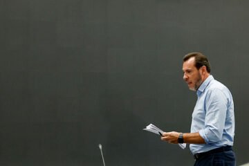 La España que va de Fátima Báñez a Óscar Puente